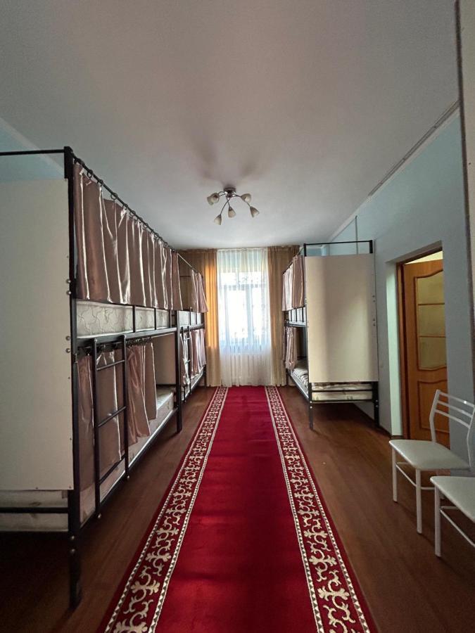 Aya Sofia Hostel Biskek Kültér fotó